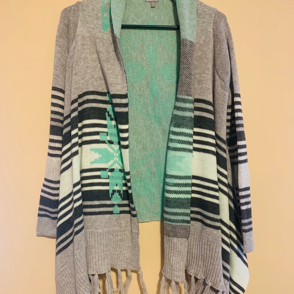 Charlotte Russe Gray and Turquoise Sweater
